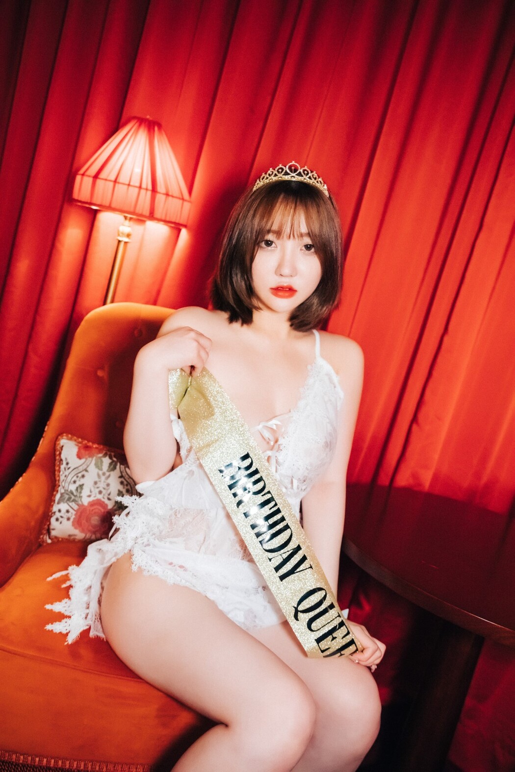 Loozy Son Ye-Eun 손예은 – Halloqueen S.Ver