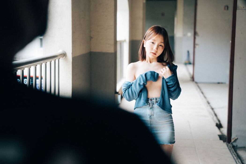 Loozy Yeri – Enjoying Outdoor Part1