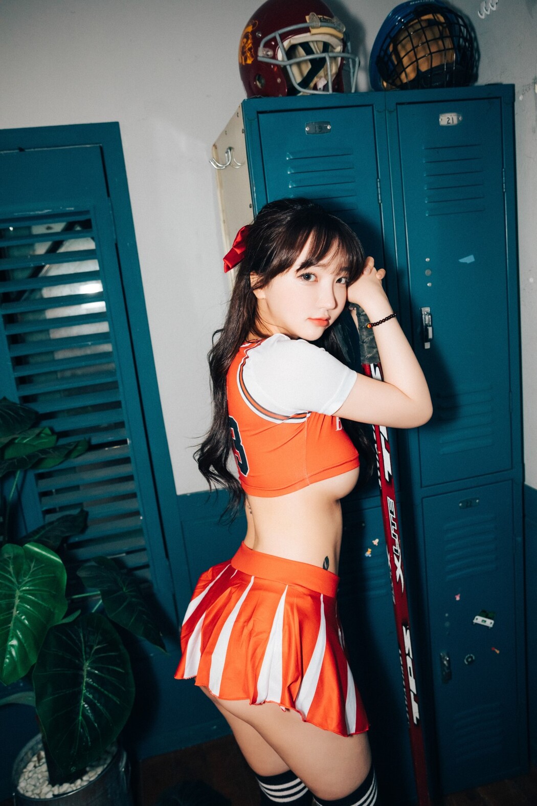 Loozy Son Ye-Eun 손예은 – Cheer Up