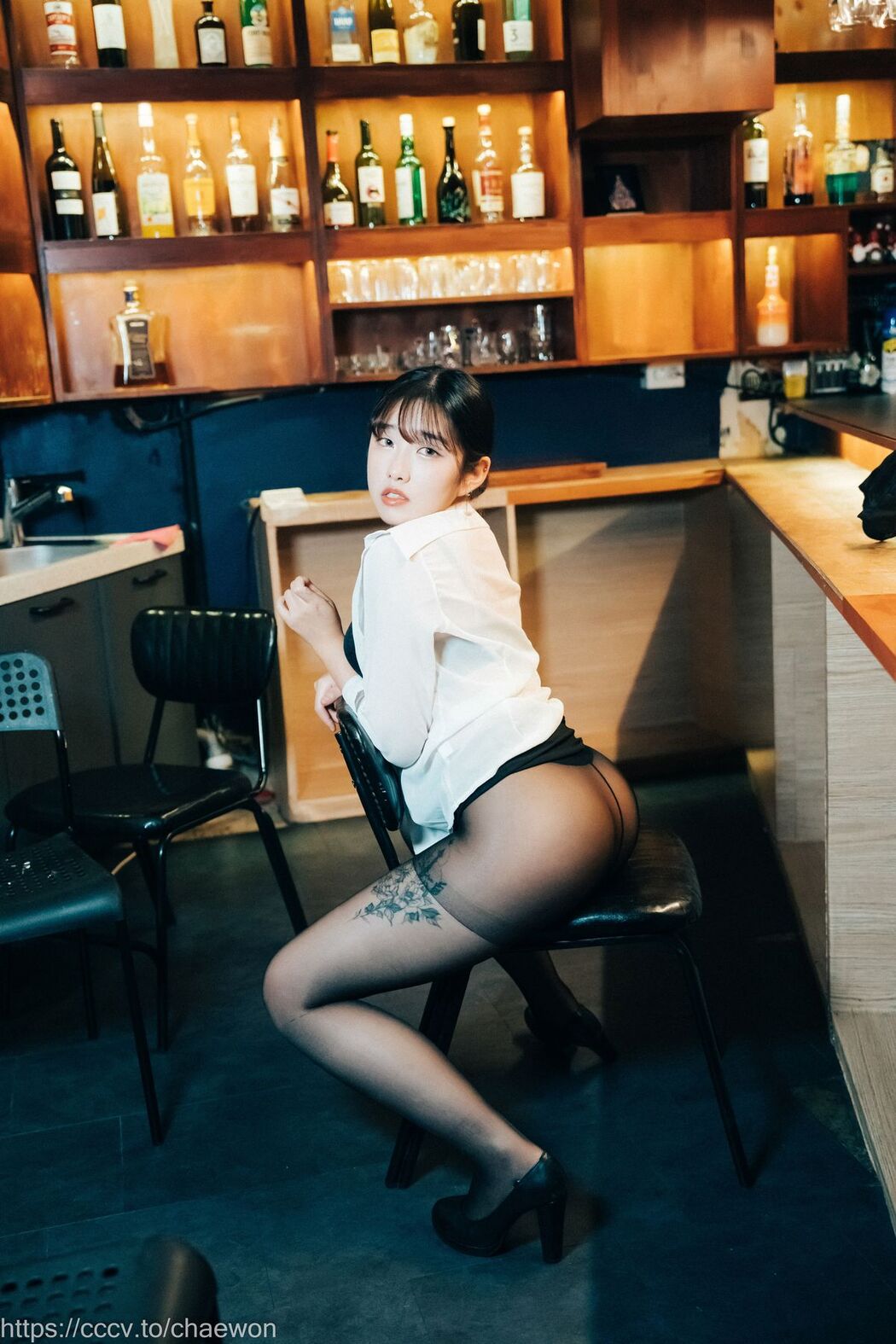 Loozy SonSon 손손 – S Bar A