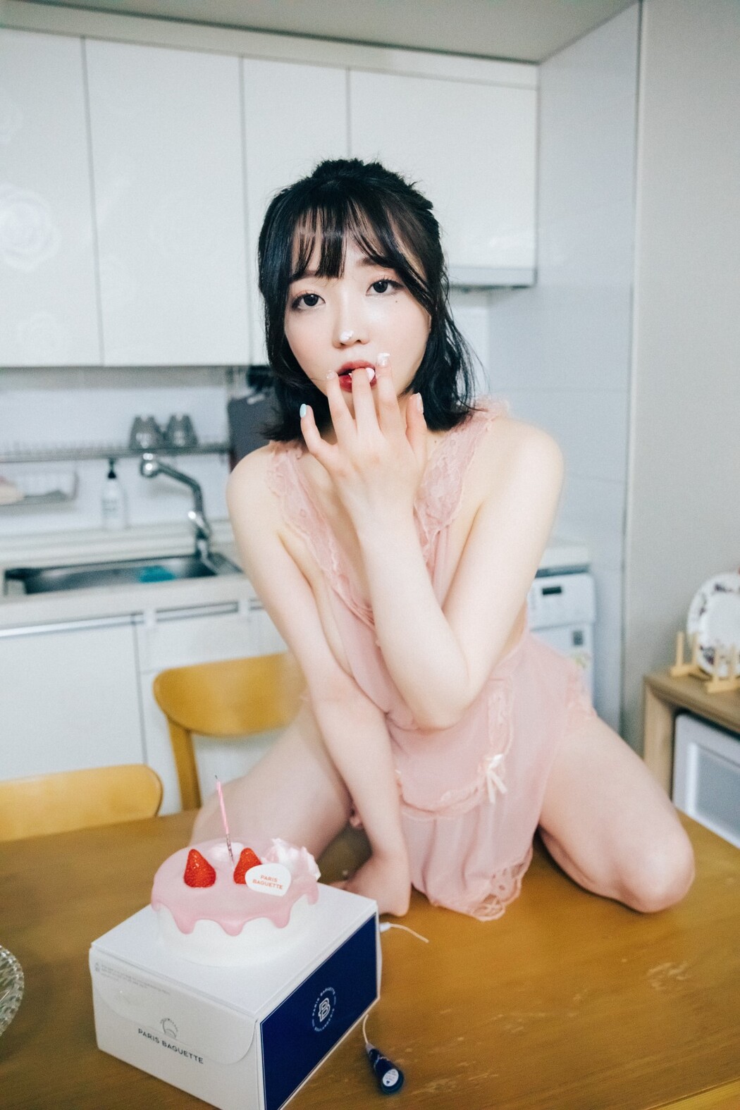 Loozy Son Ye-Eun 손예은 Happy Birthday S.Ver A