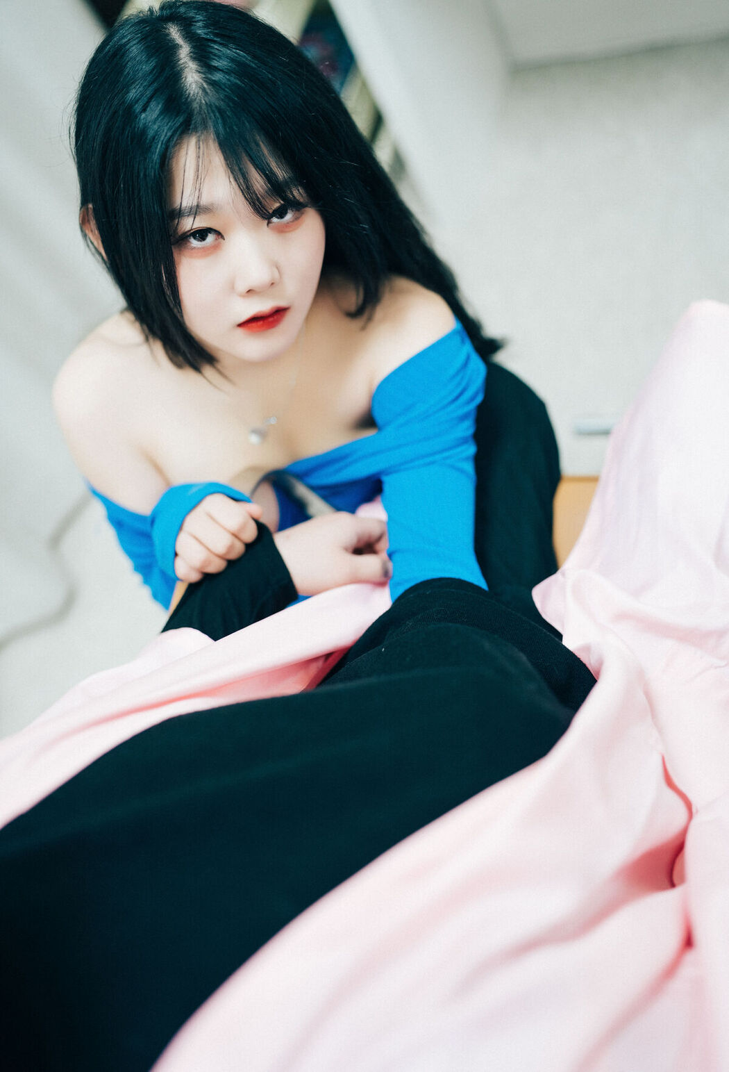 Loozy Zia – Adult Hair Shop Part2