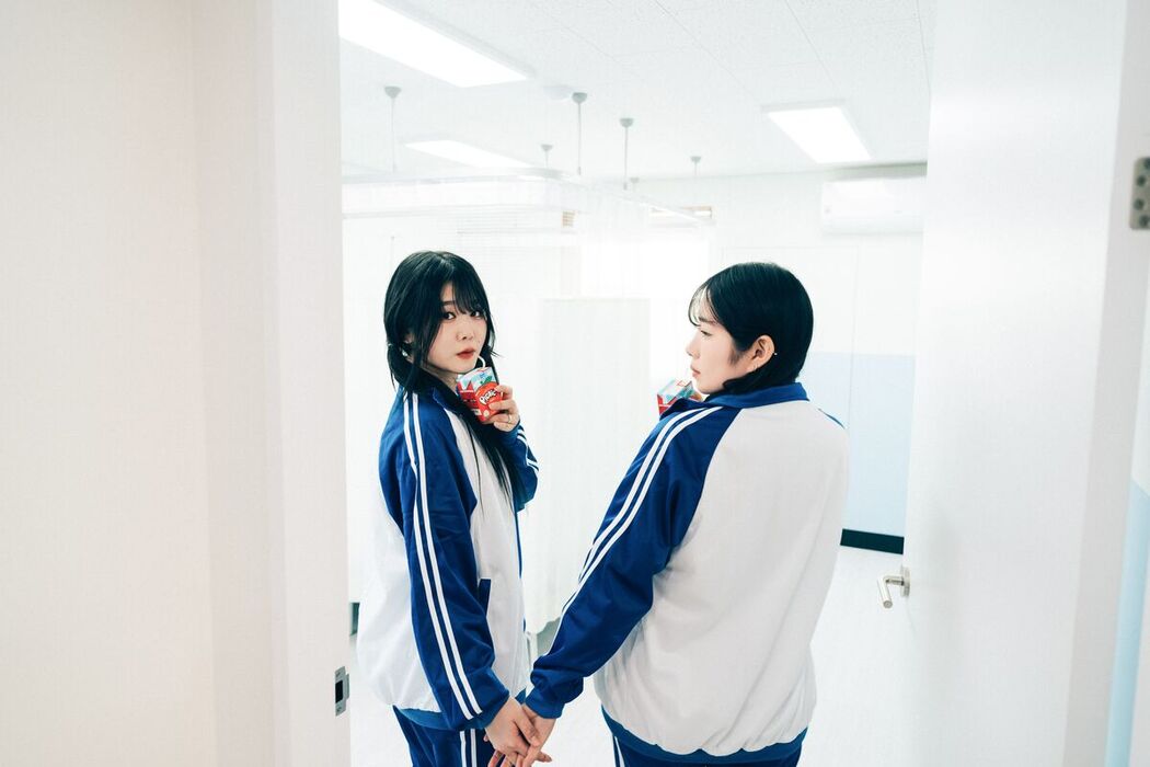 Loozy Sonson 손손 x Zia 지아 – Bitch Academy B