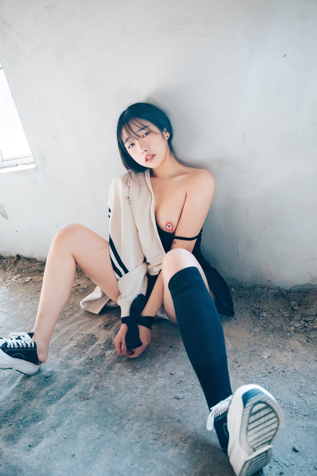 Loozy Sonson 손손 – Mechakucha