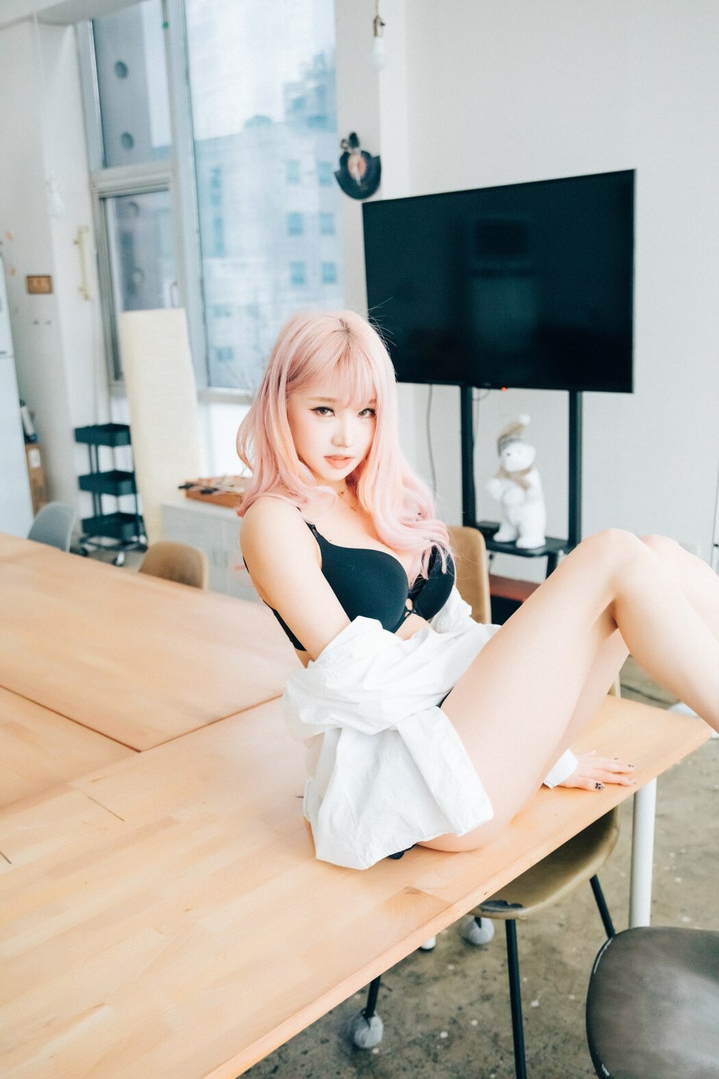 Loozy Taeri – Deviation S.Ver