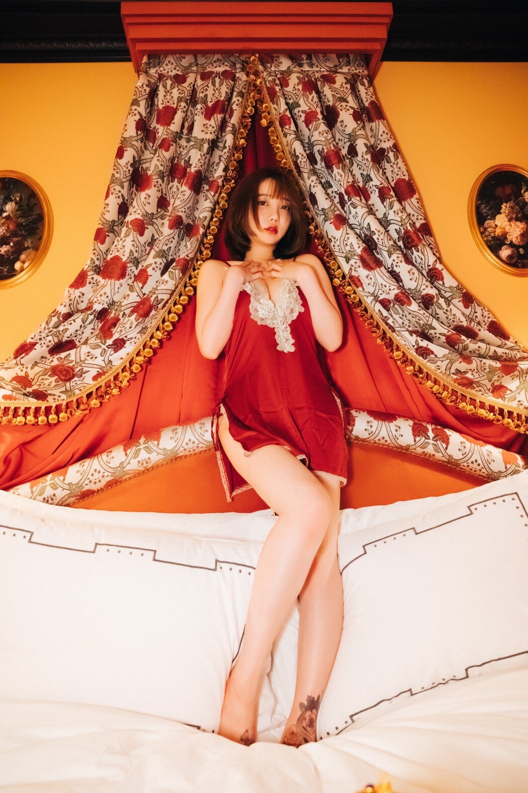 Loozy Son Ye-Eun 손예은 – Halloqueen S.Ver
