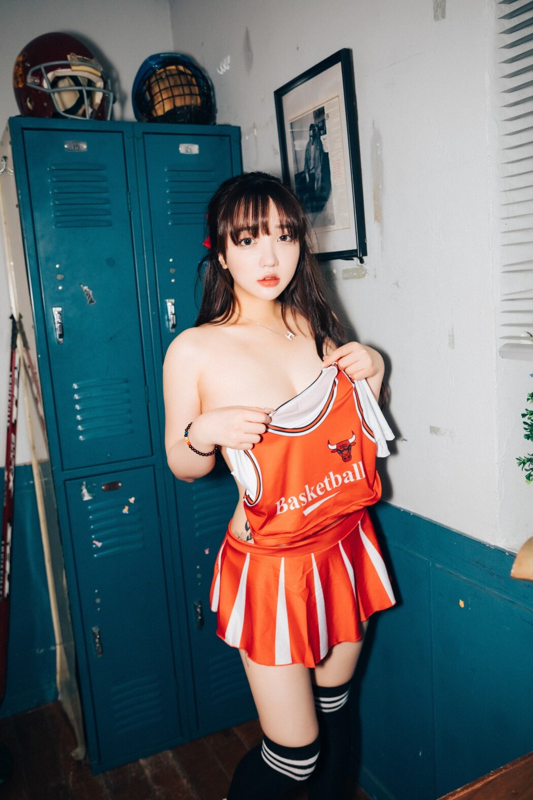 Loozy Son Ye-Eun 손예은 – Cheer Up