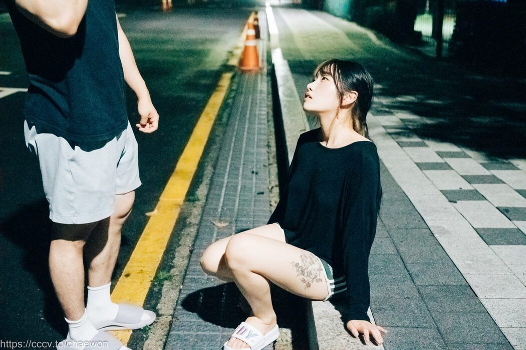 Loozy SonSon 손손 – Public Toilet A
