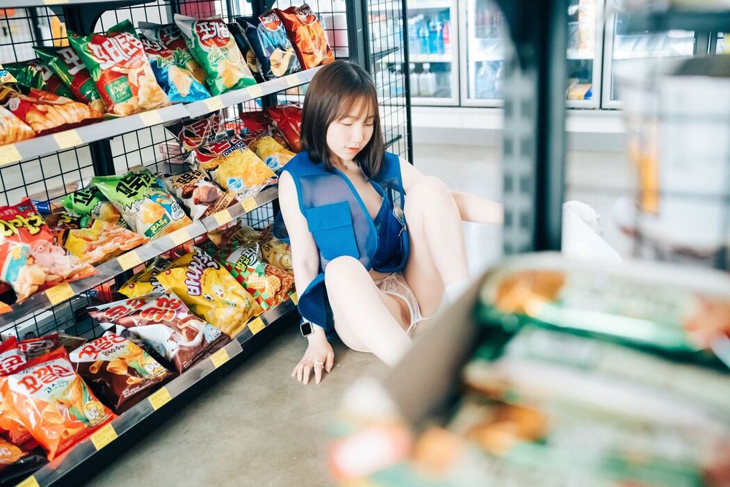Loozy Yeri – Pocket Girl Alba B