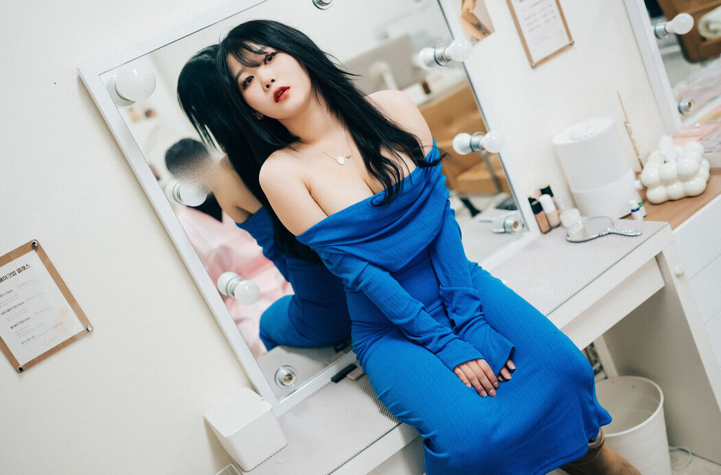 Loozy Zia – Adult Hair Shop Part1