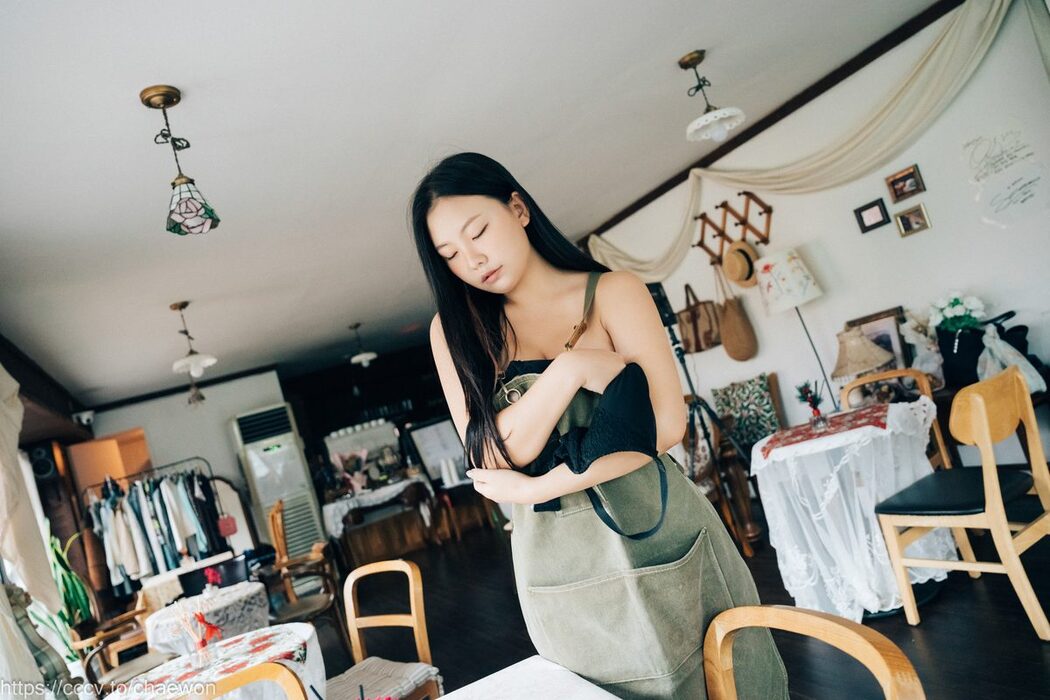 Loozy Ssunskey – Role Cafe A