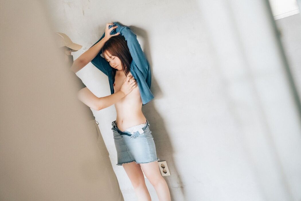Loozy Yeri – Enjoying Outdoor Part1