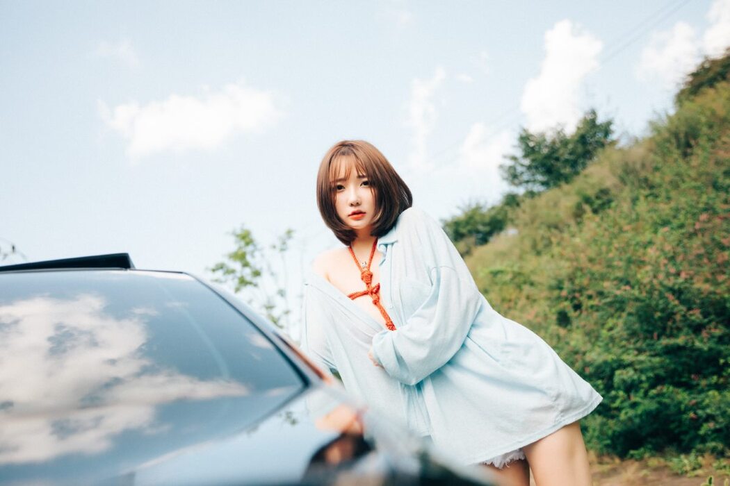 Loozy Son Ye-Eun 손예은 – SM CarXXX