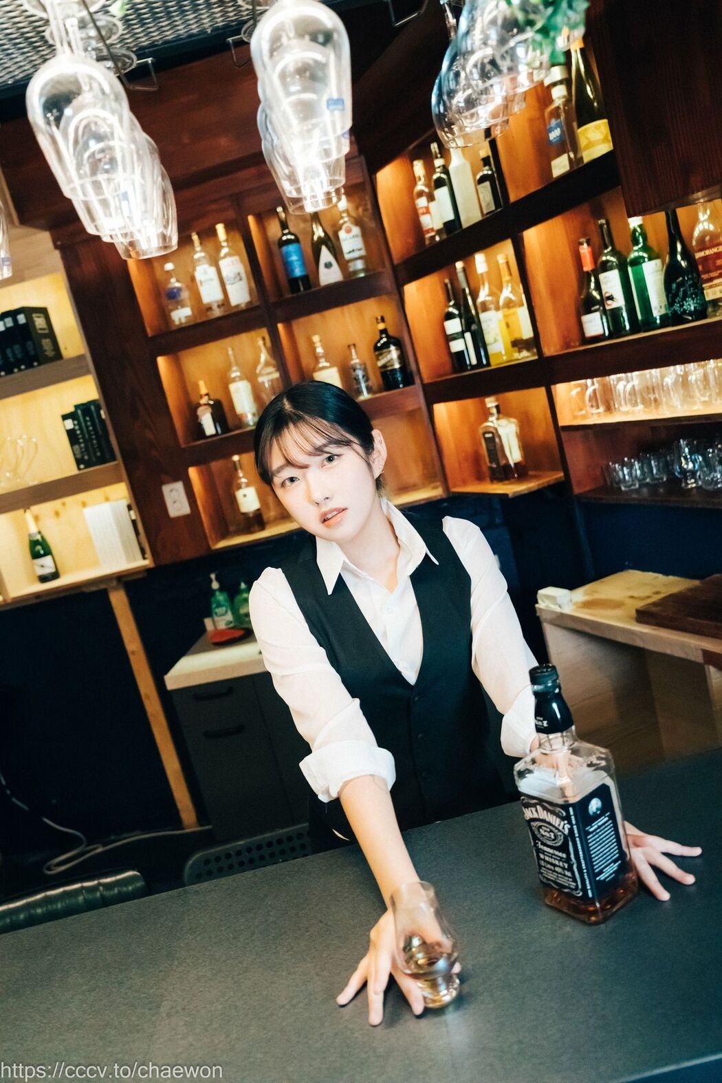Loozy SonSon 손손 – S Bar A