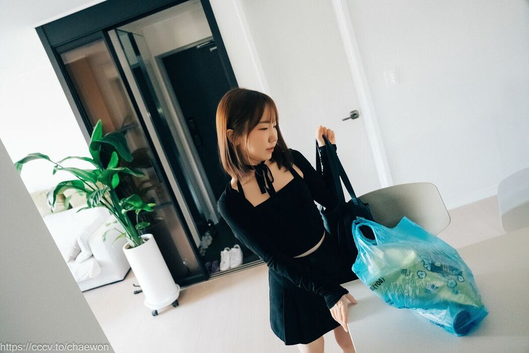Loozy Yeri – Visitor Part1