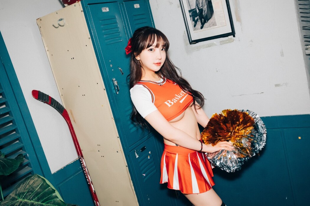 Loozy Son Ye-Eun 손예은 – Cheer Up