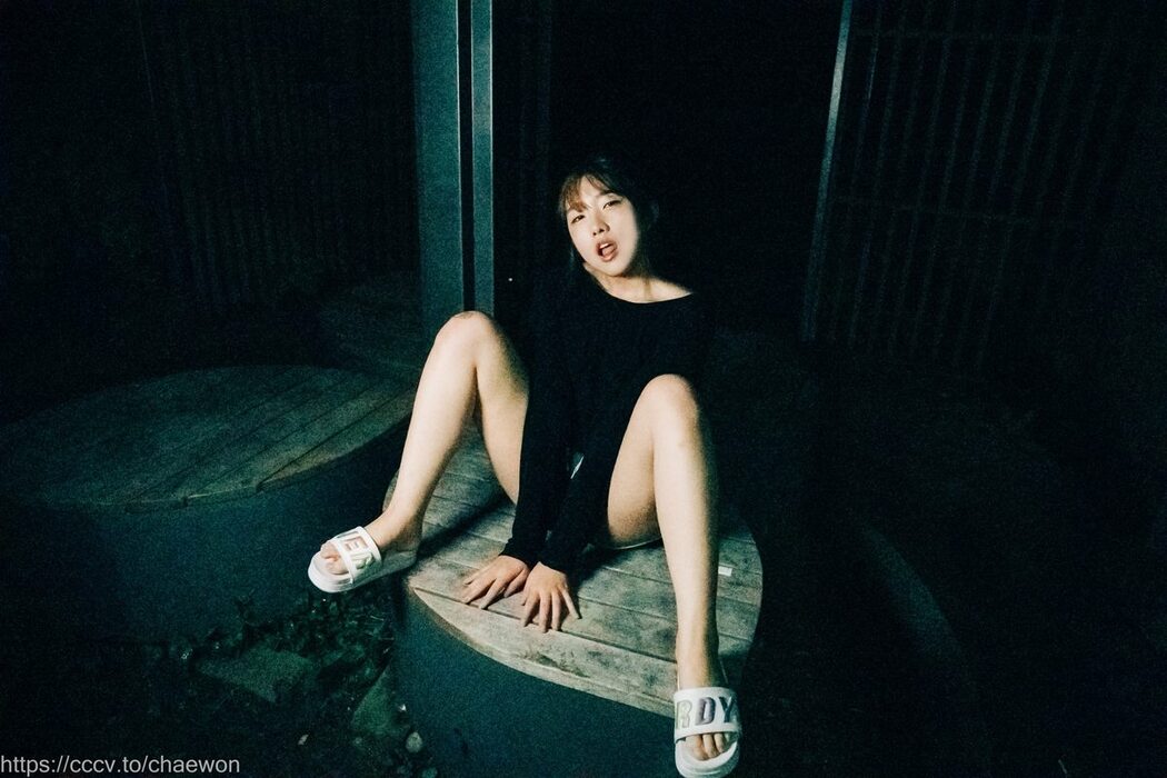Loozy SonSon 손손 – Public Toilet A