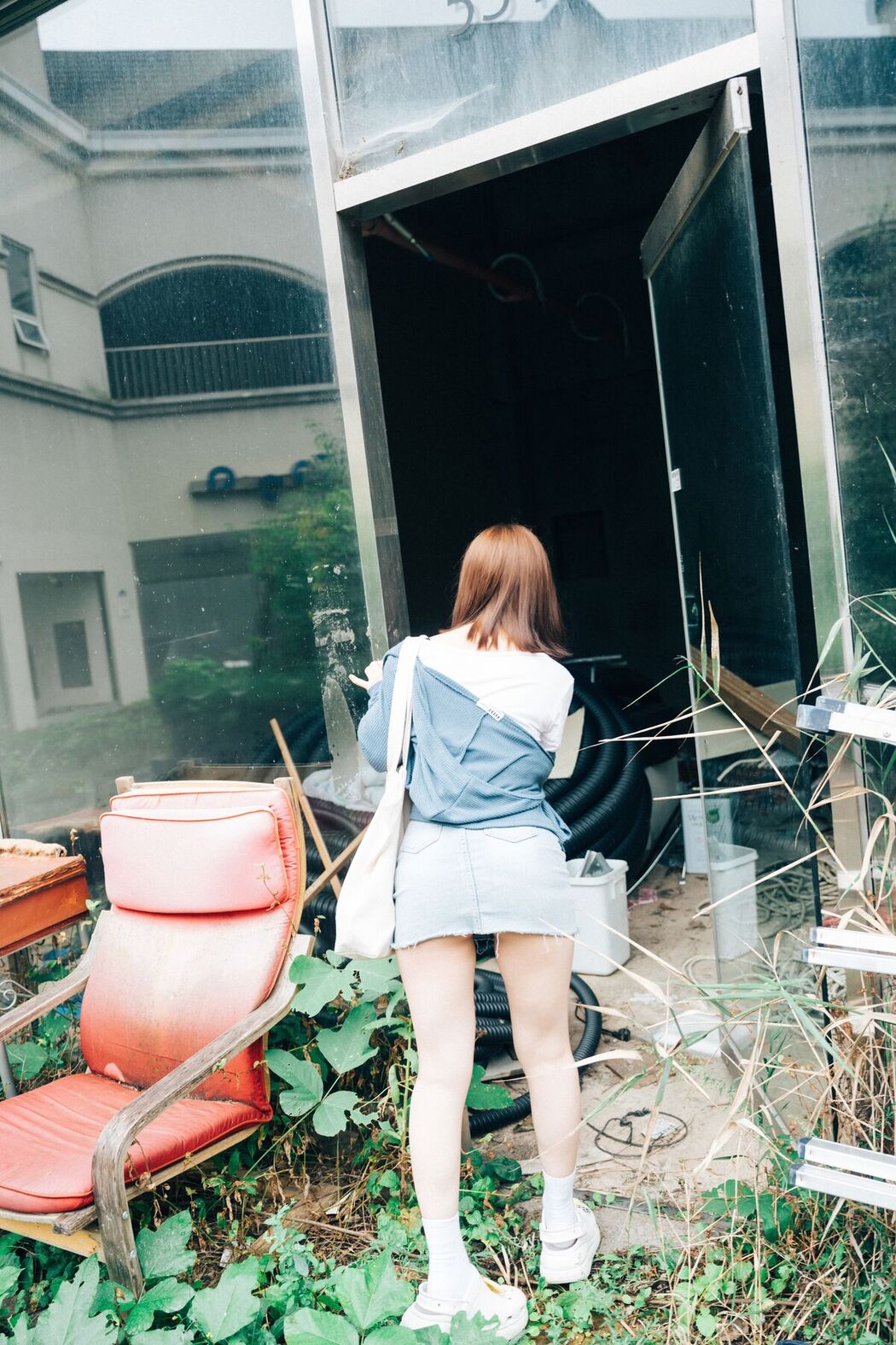 Loozy Yeri – Enjoying Outdoor Part1