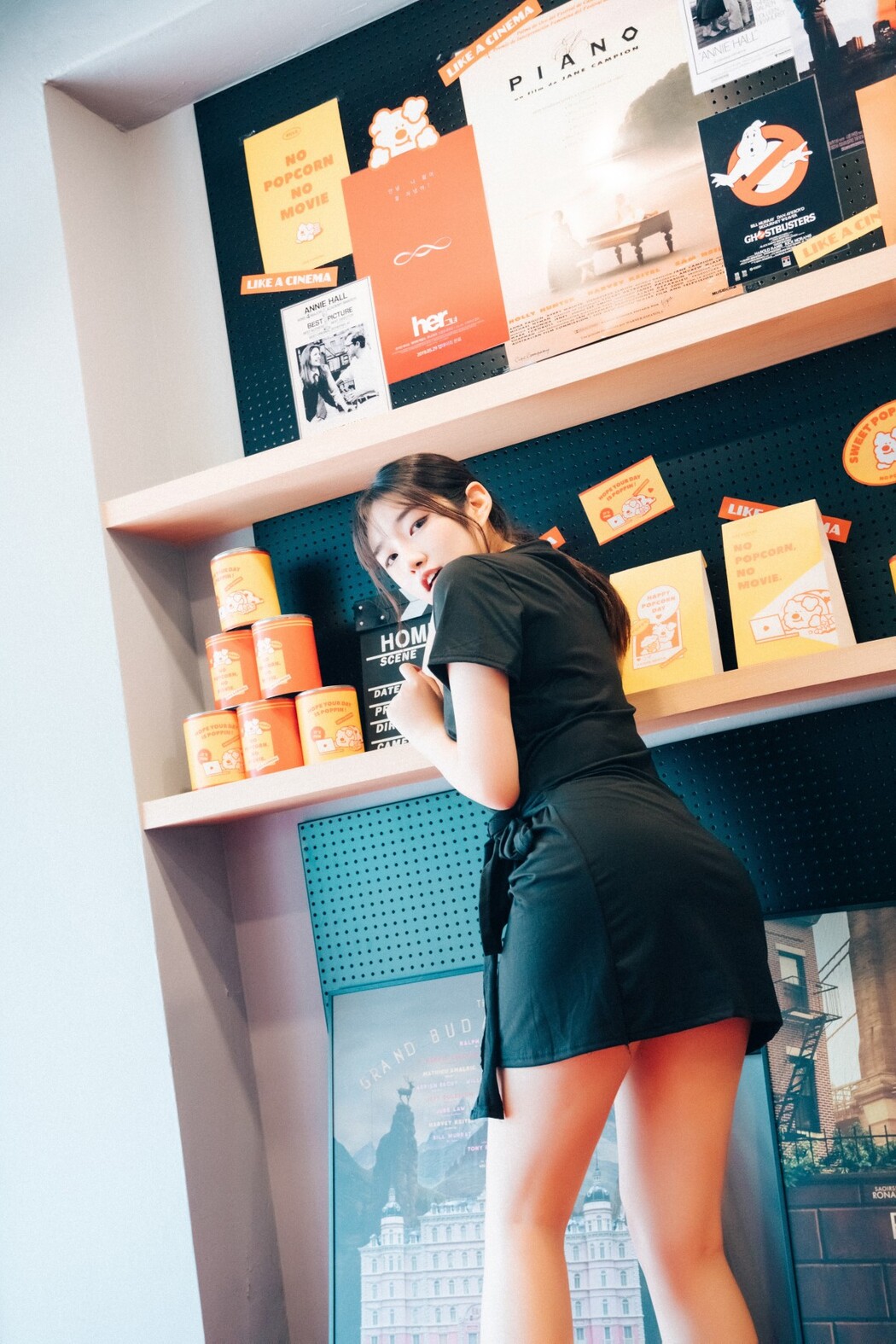 Loozy Sonson 손손 Cinema Girl S.Ver