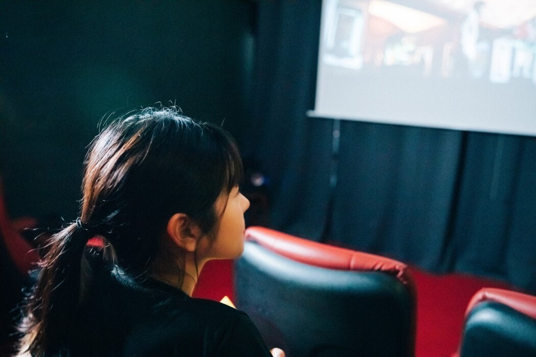 Loozy Sonson 손손 Cinema Girl S.Ver