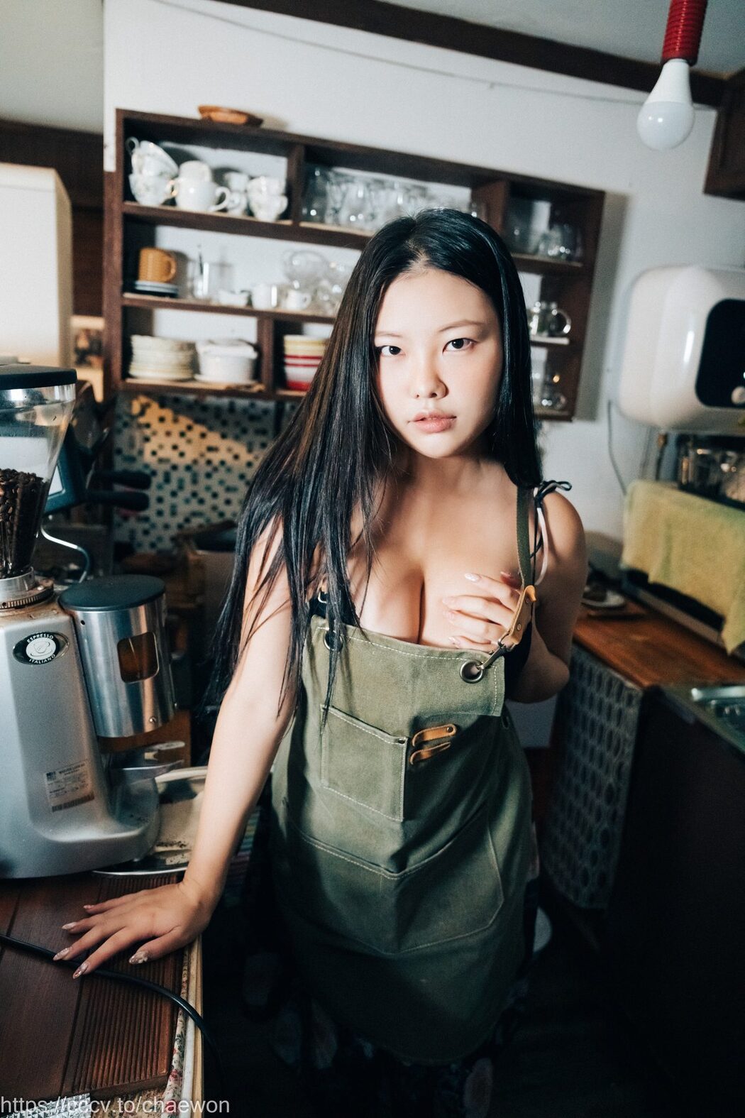 Loozy Ssunskey – Role Cafe A