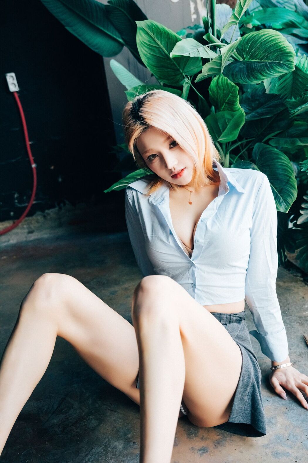 Loozy Taeri – Enslave S.Ver