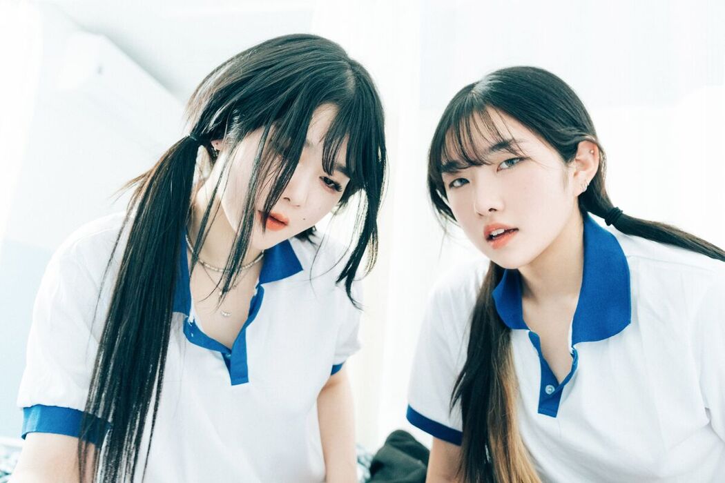 Loozy Sonson 손손 x Zia 지아 – Bitch Academy B