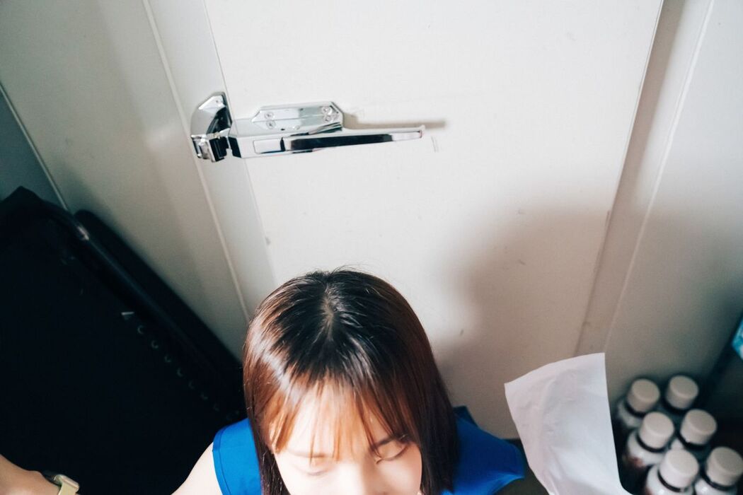 Loozy Yeri – Pocket Girl Alba B