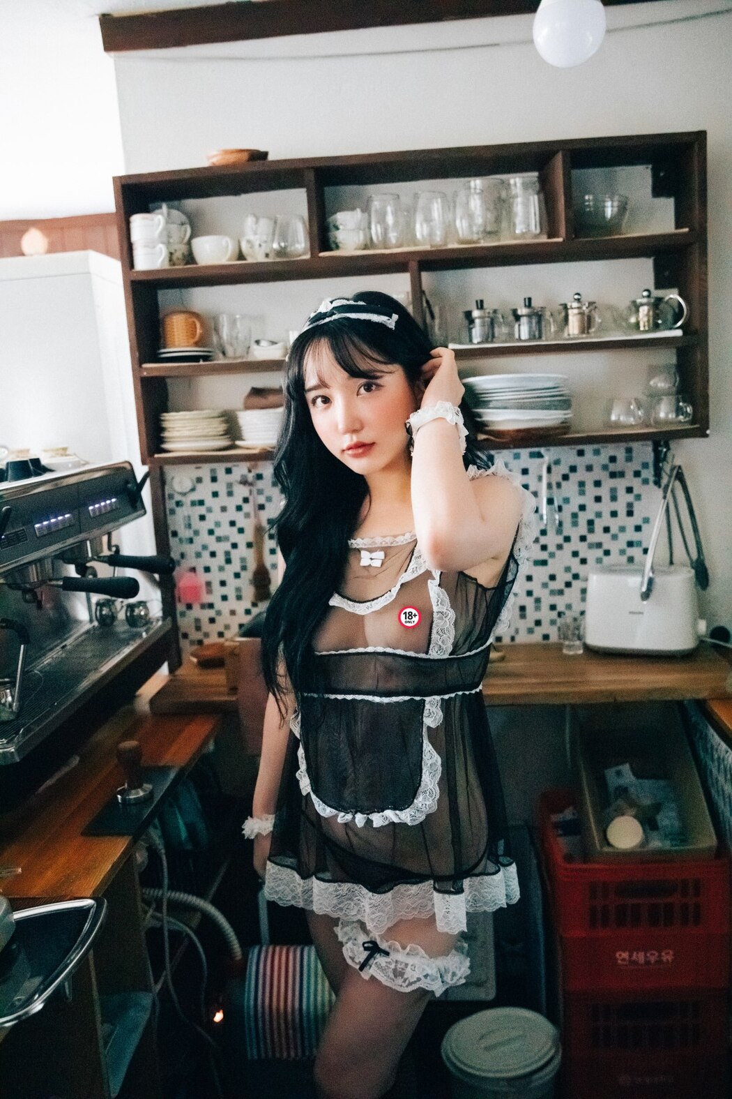 Loozy Son Ye-Eun 손예은 – Fetish Cafe