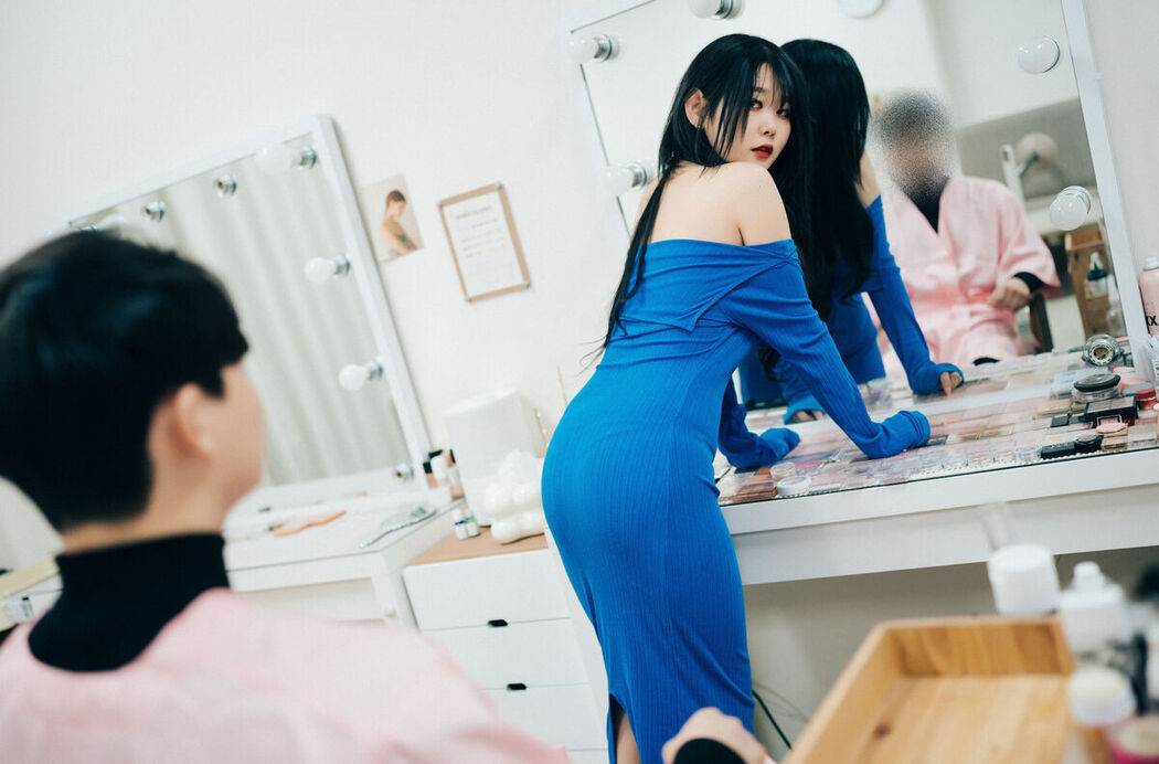 Loozy Zia – Adult Hair Shop Part1