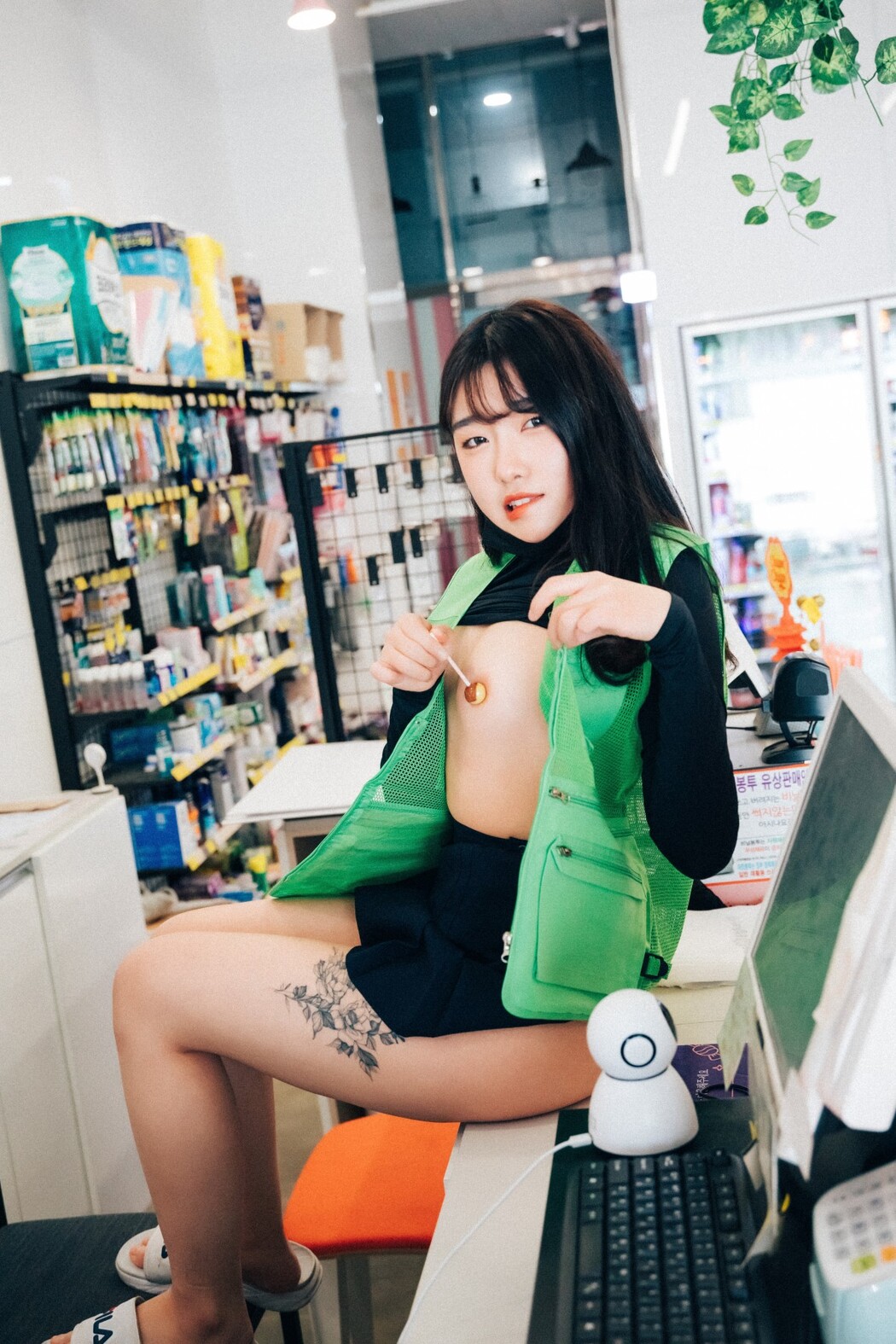 Loozy Sonson 손손 First Nipple Alba S.Ver A