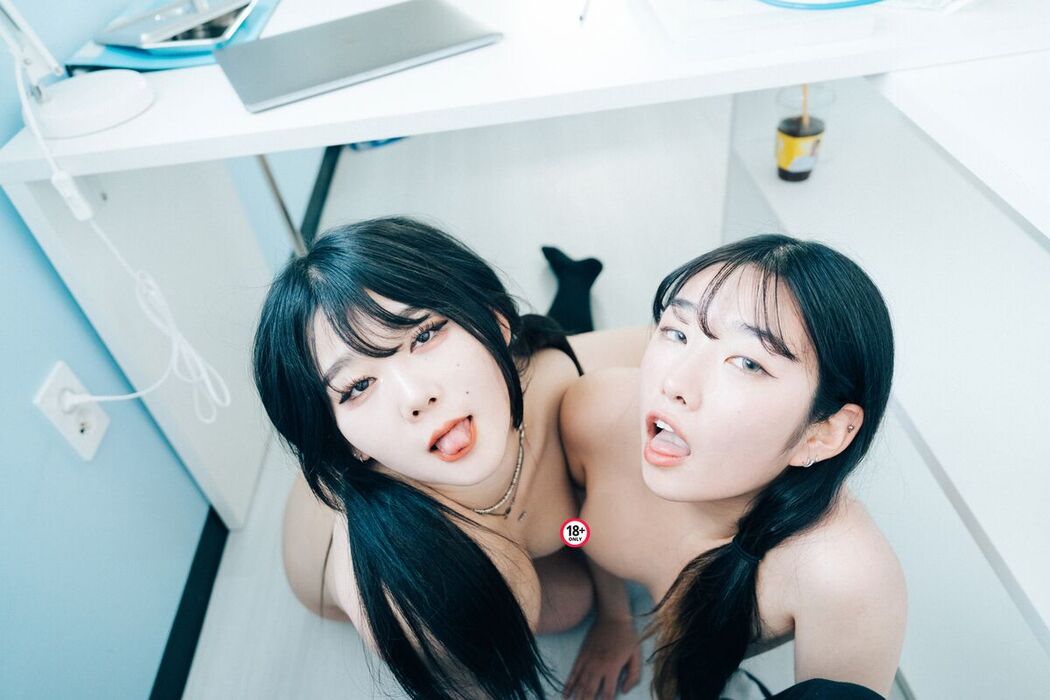 Loozy Sonson 손손 x Zia 지아 – Bitch Academy A