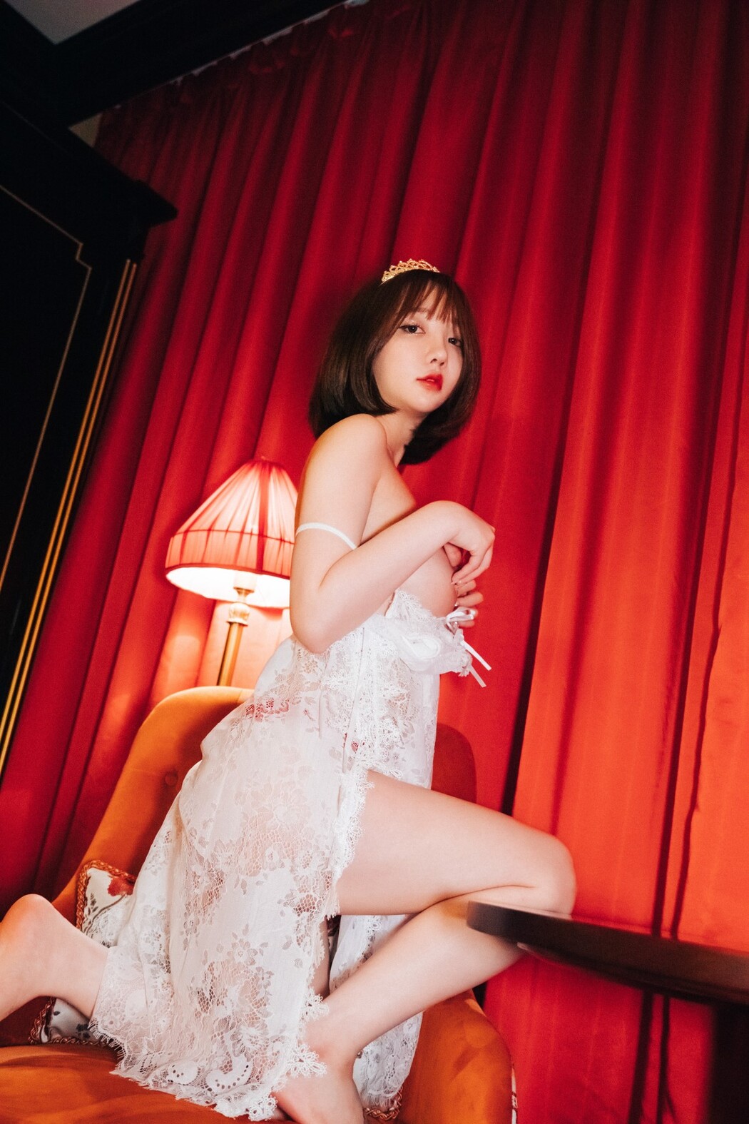 Loozy Son Ye-Eun 손예은 – Halloqueen S.Ver