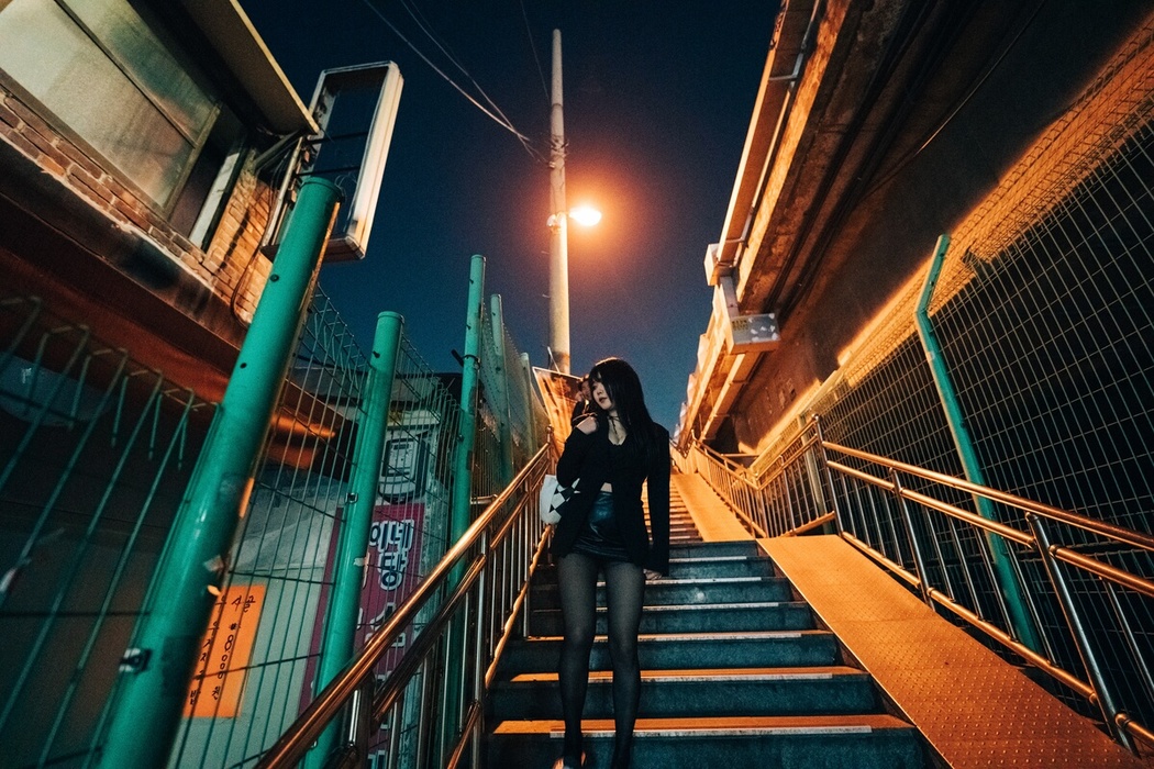 Loozy Zia 지아 – XXX At Night Road B