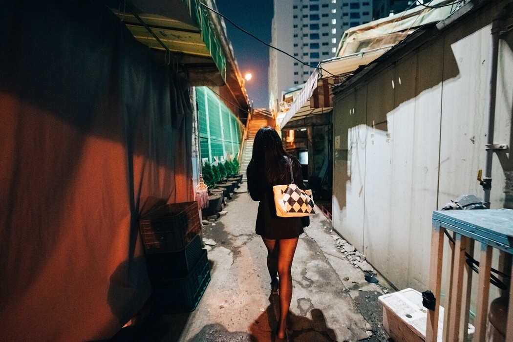 Loozy Zia 지아 – XXX At Night Road B