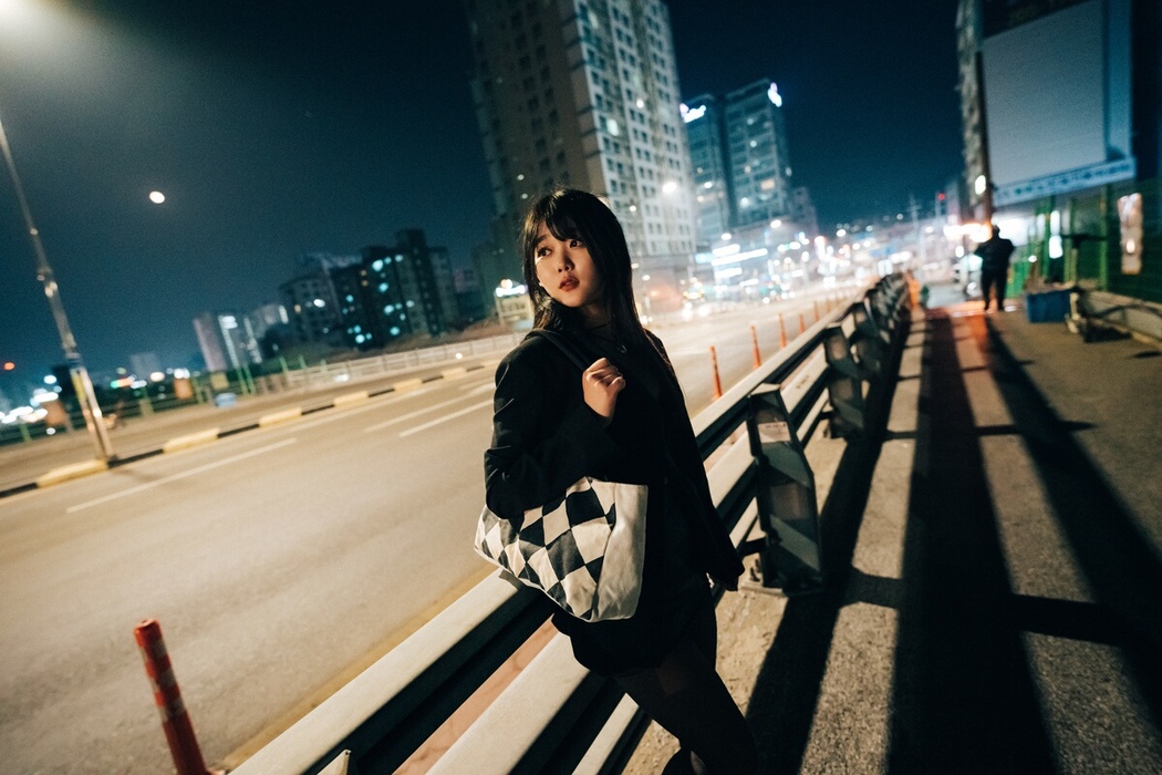 Loozy Zia 지아 – XXX At Night Road B