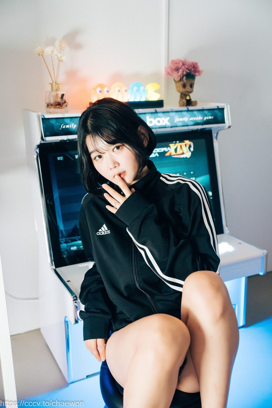 Loozy Zia 지아 – PC Room With SP A