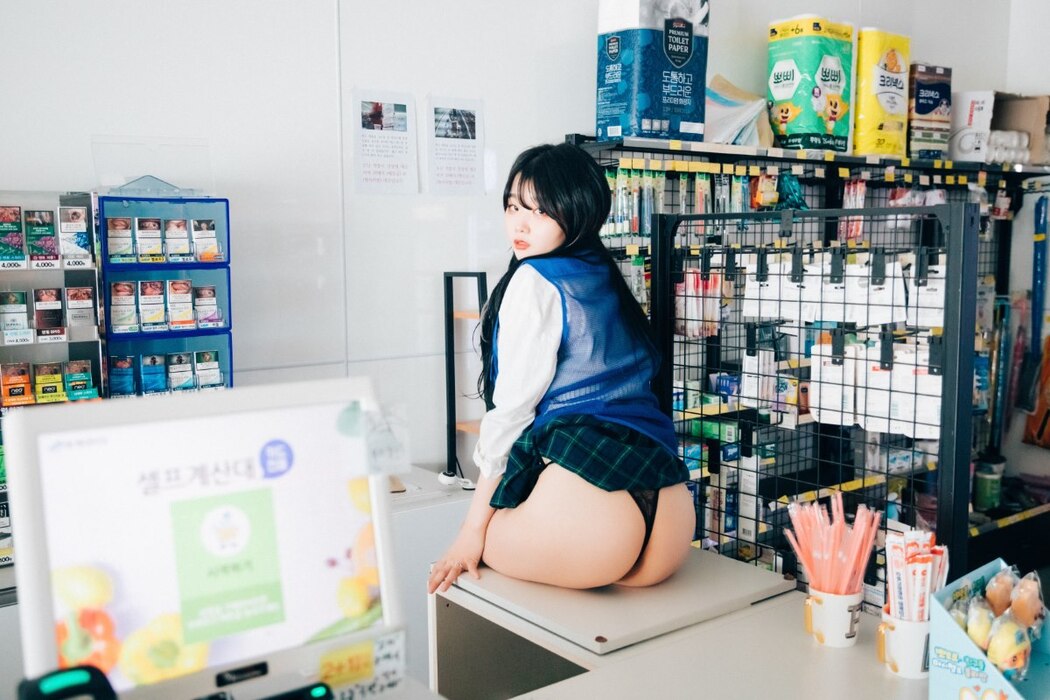 Loozy Zia 지아 – Part Timer S.Ver A