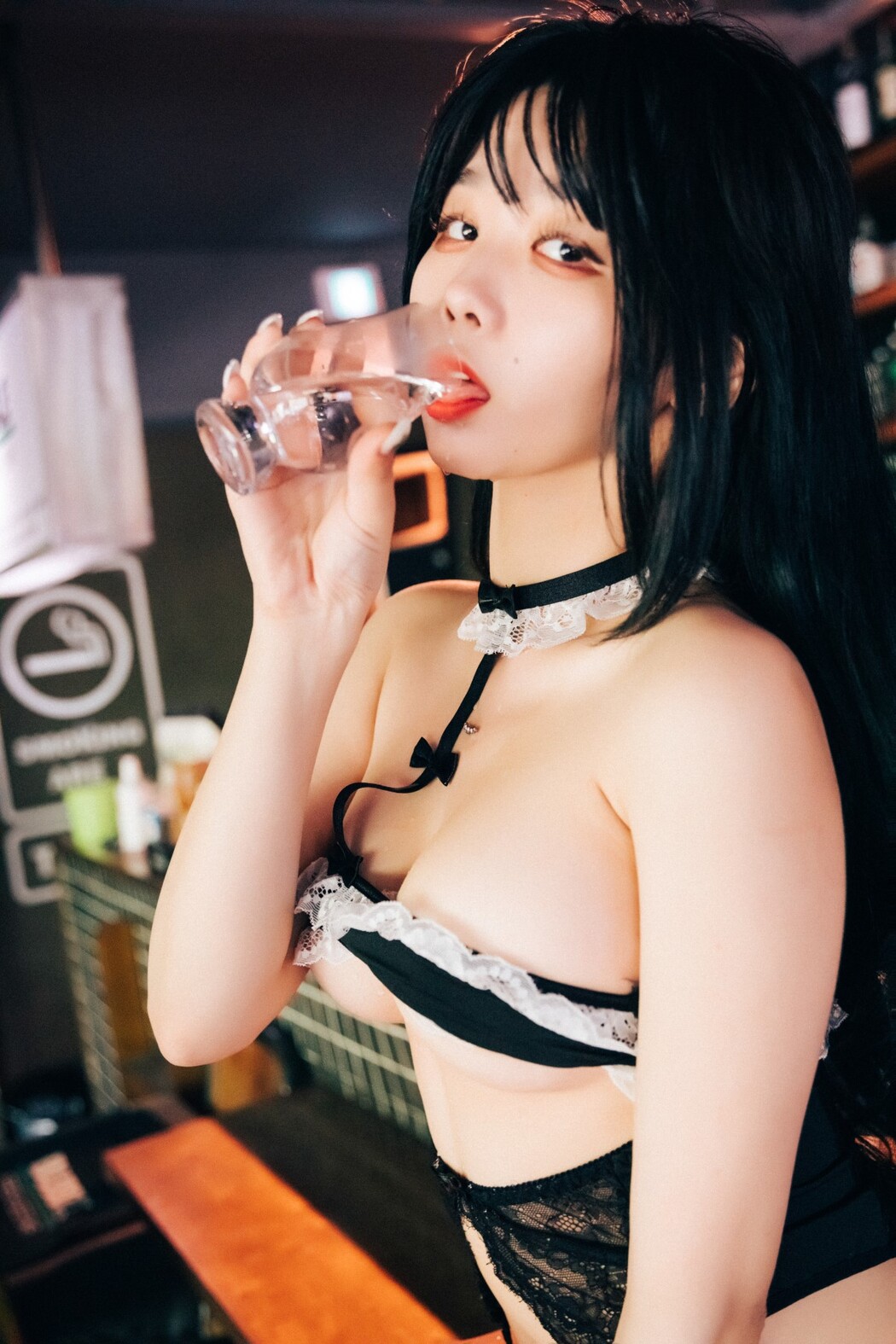 Loozy Zia 지아 – SM Bar A
