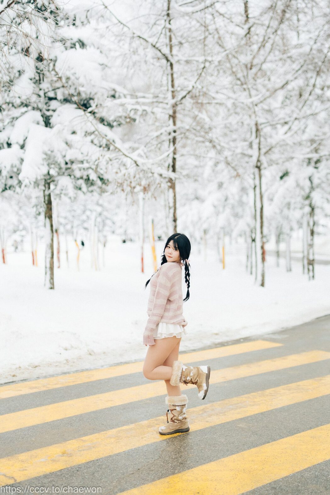 Loozy Zia 지아 – Snow Girl Part2