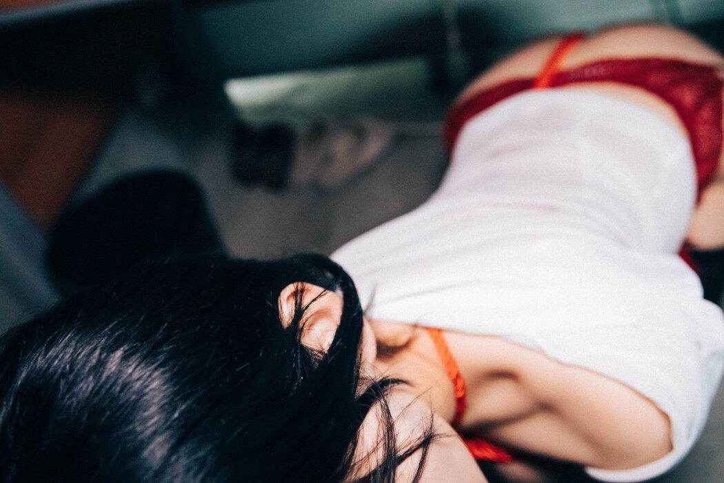 Loozy Zia 지아 – Office slave A