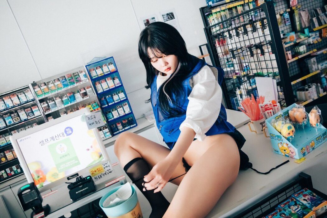 Loozy Zia 지아 – Part Timer S.Ver A