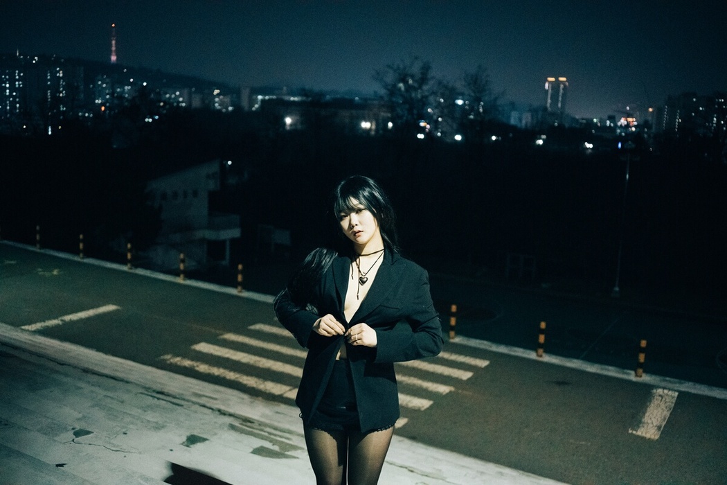 Loozy Zia 지아 – XXX At Night Road B