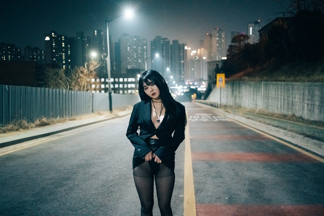 Loozy Zia 지아 – XXX At Night Road B