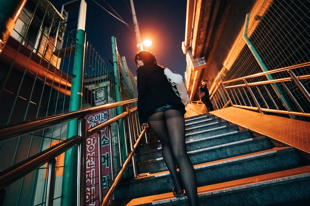 Loozy Zia 지아 – XXX At Night Road B