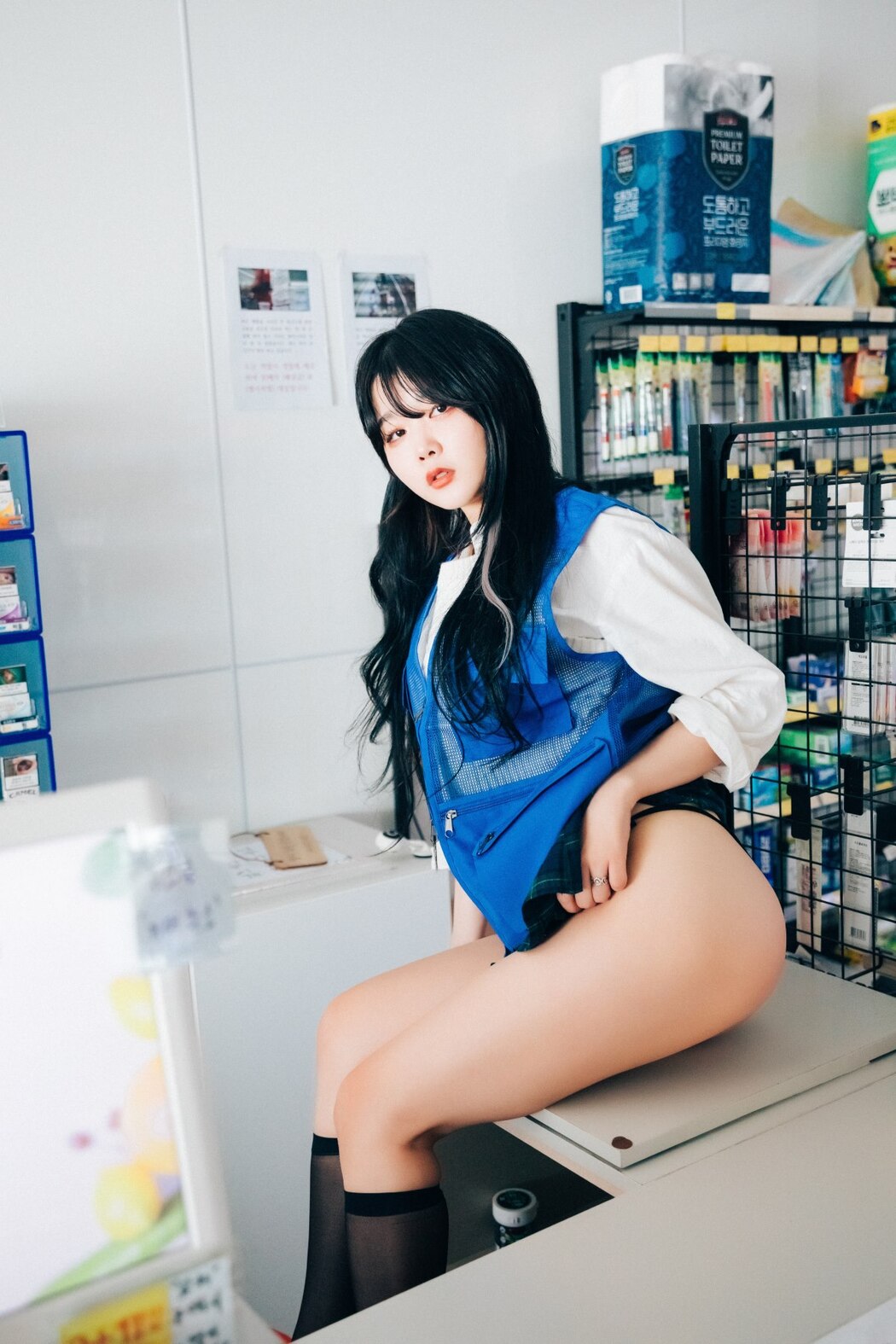 Loozy Zia 지아 – Part Timer S.Ver A