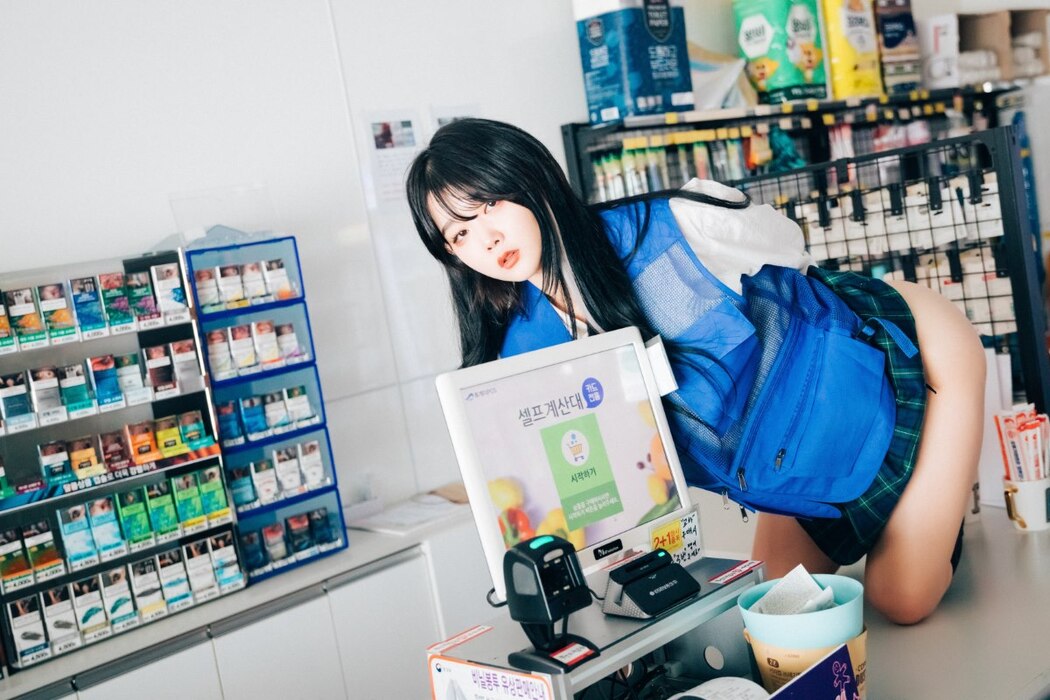 Loozy Zia 지아 – Part Timer S.Ver A