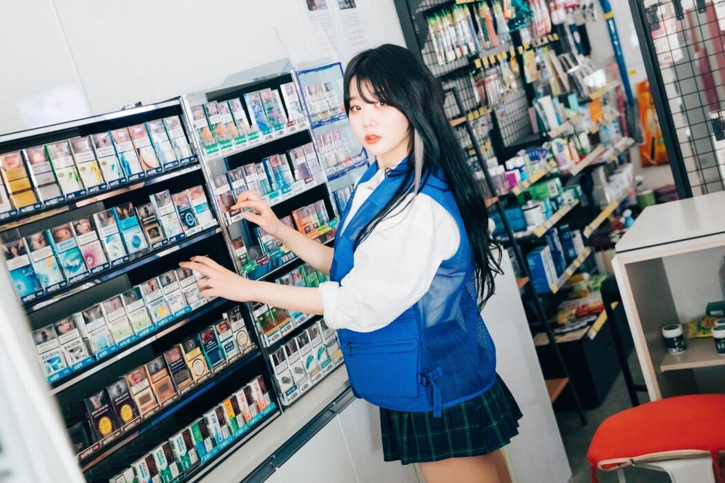 Loozy Zia 지아 – Part Timer S.Ver B