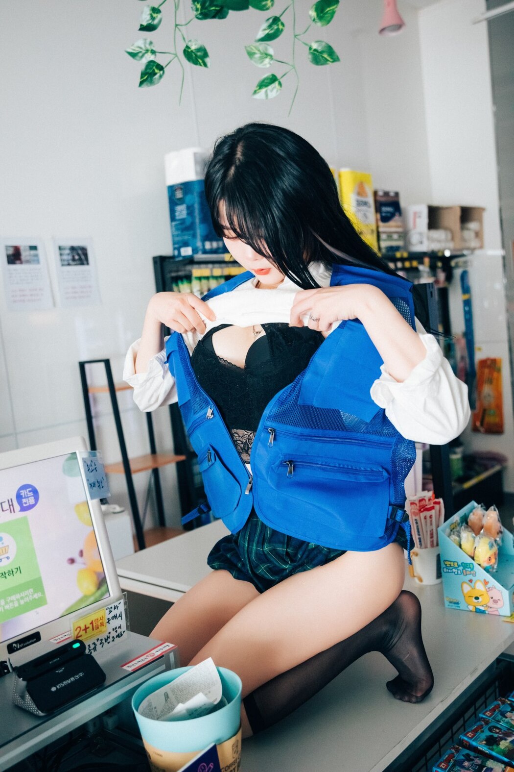 Loozy Zia 지아 – Part Timer S.Ver A