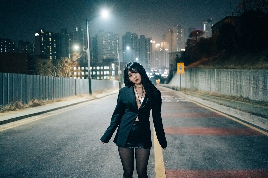 Loozy Zia 지아 – XXX At Night Road B